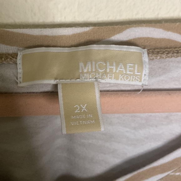 Plus size Michael Kors zebra print shirt ! - Picture 2 of 5